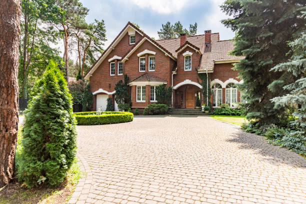 Reasons to Select Us for Your Driveway Paving Requirements in Windsor, IL