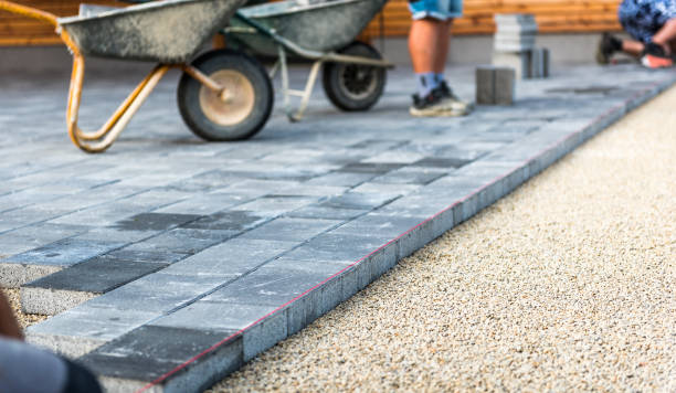 Best Residential Driveway Paver Services  in Windsor, IL